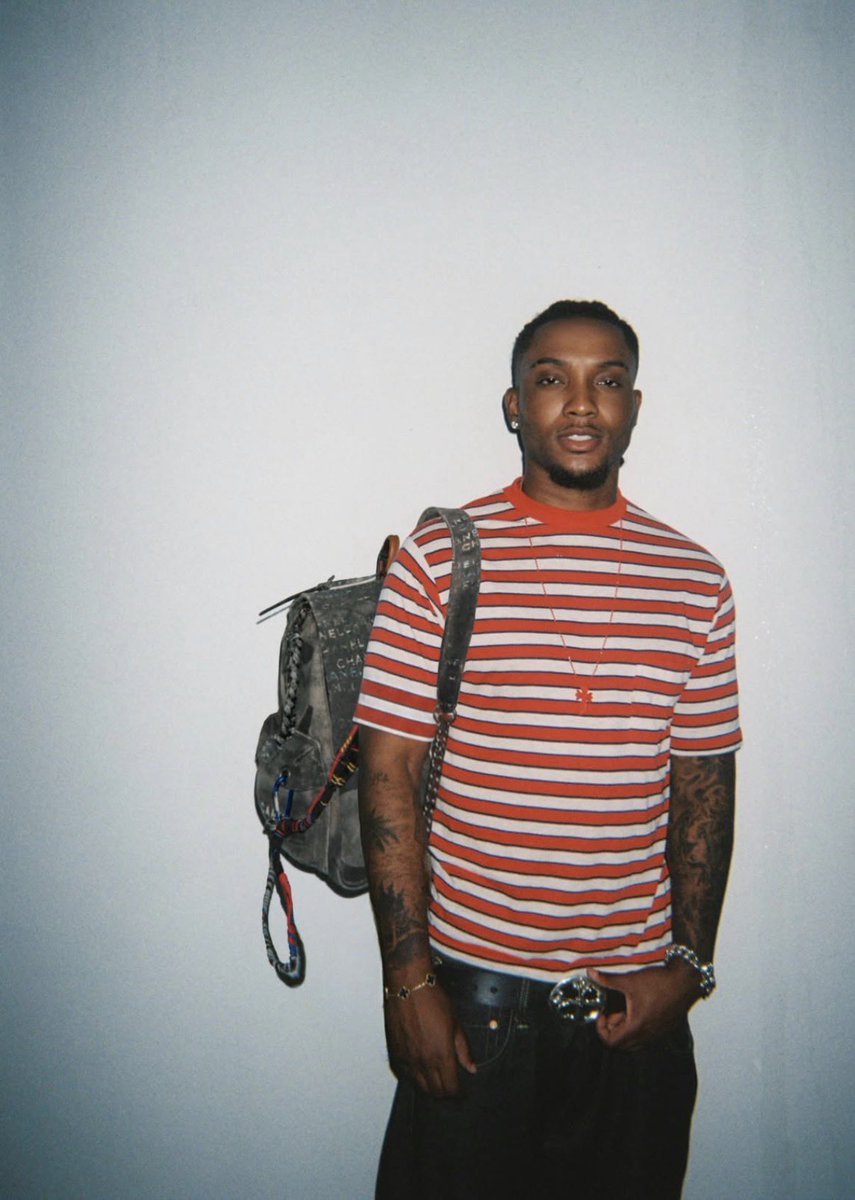 saint (@walkaroundsaint) / Posts / X