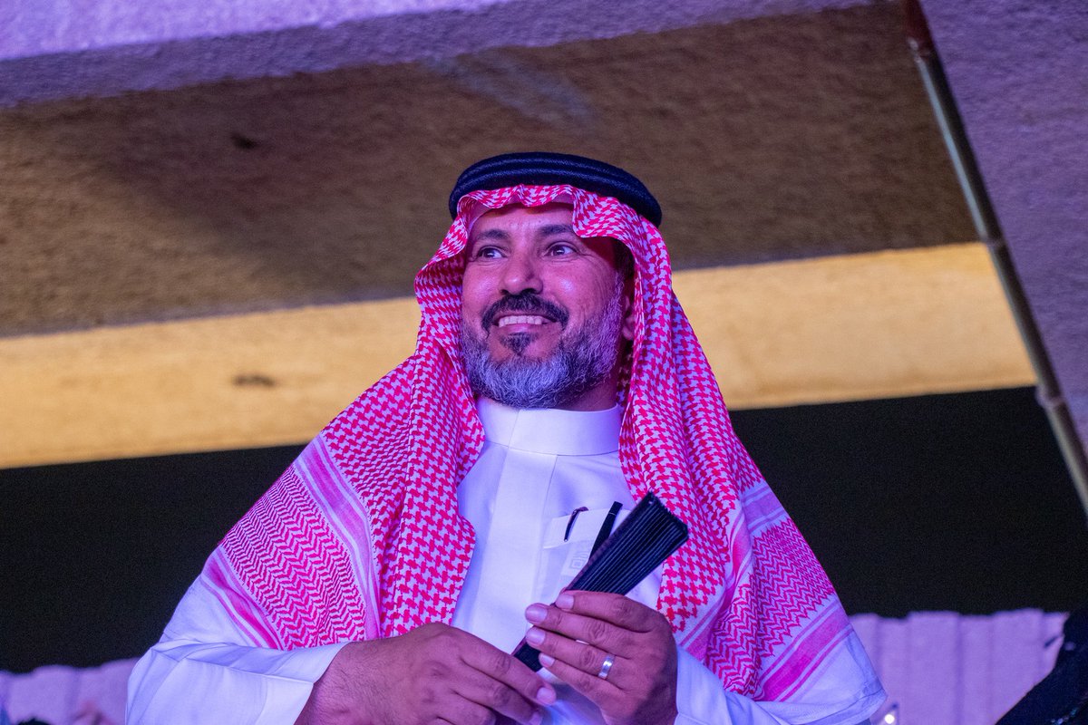 _Eng_K's tweet photo. الحمدلله من قبل ومن بعد تم التخرج بمرتبة الشرف الثانية والشكر لله ثم لأهلي ثم لـ VIG العظماء❤️ https://t.co/K0TyQ43Oj8