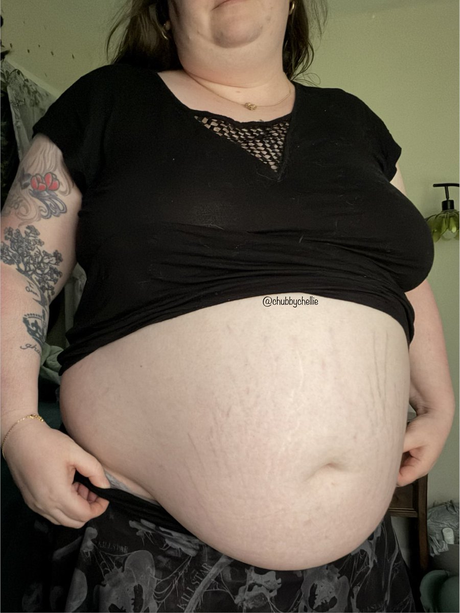 Princess Muffin Top tweet media