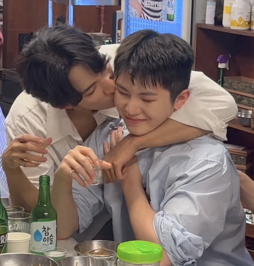 🌻 for dokyeom tweet media