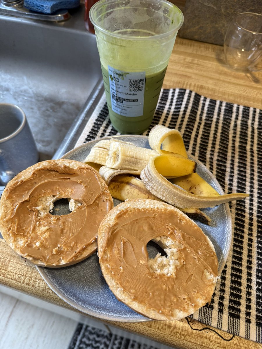 Dimitri🥛🍪 tweet media