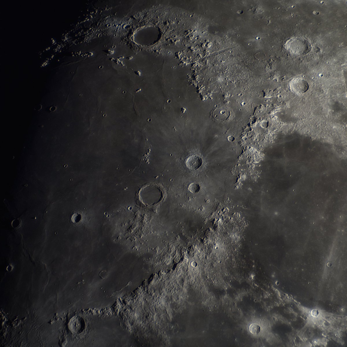 hyman_roger's tweet photo. Moon on 25th May 2026. @MoonHourSocial #astronomy #astrophotography https://t.co/3RiISyFqcu