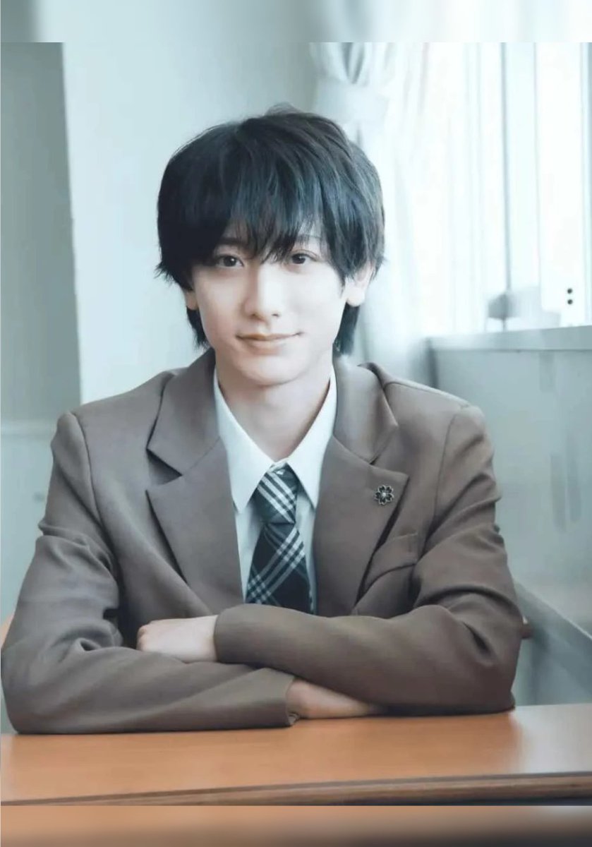 LasManasBl's tweet photo. Adaptada de la novela ligera Sekigae Shitara, Douyara Ushiro no Otoko ga Ore no Koto Sukirashii de Mashiroito, Gennosuke y Eito Konishi protagonizan la adaptación de acción real de Seat Change Love.

#席替えしたらどうやら後ろの男が俺のこと好きらしい
#SeatChangeLove
#Japon #Japan https://t.co/wYMf1PHLpz