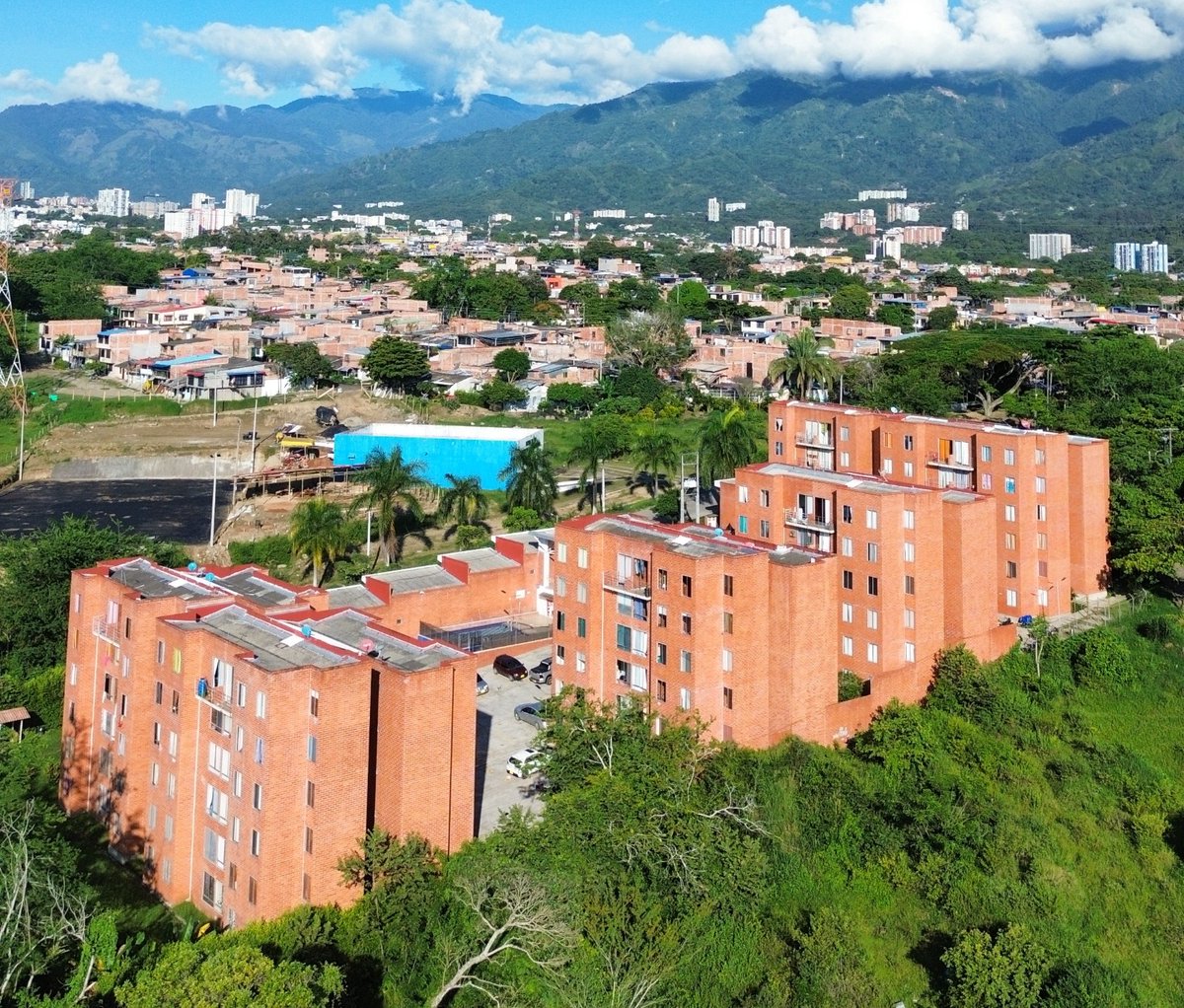 InviciblesInven's tweet photo. Alcaldía de Ibagué ya otorgó los primeros descuentos de Predial Social a familias VIS
La Administración Municipal informó que 65 familias que adquirieron Viviendas de Interés Social (VIS) y Viviendas de Interés Prioritario (VIP) https://t.co/NlfE6GeRc8