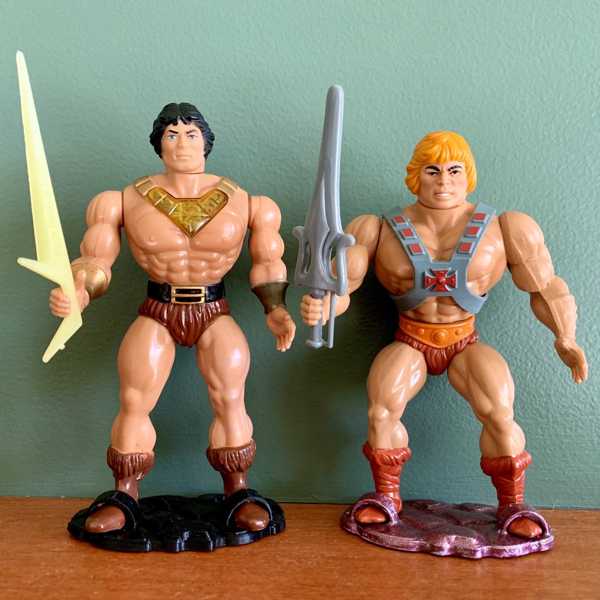 Retro Toy Review tweet media