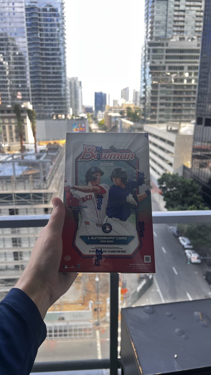 WBCardz's tweet photo. Memorial Day Rip🇺🇸 Hits/Favorites below! ⬇️ @CardPurchaser https://t.co/FWOzIWpe1v