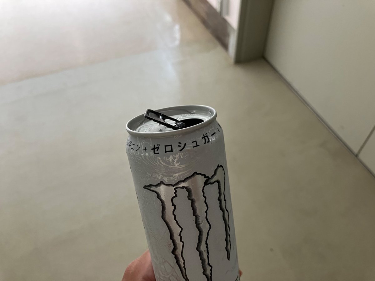 めしめし tweet media
