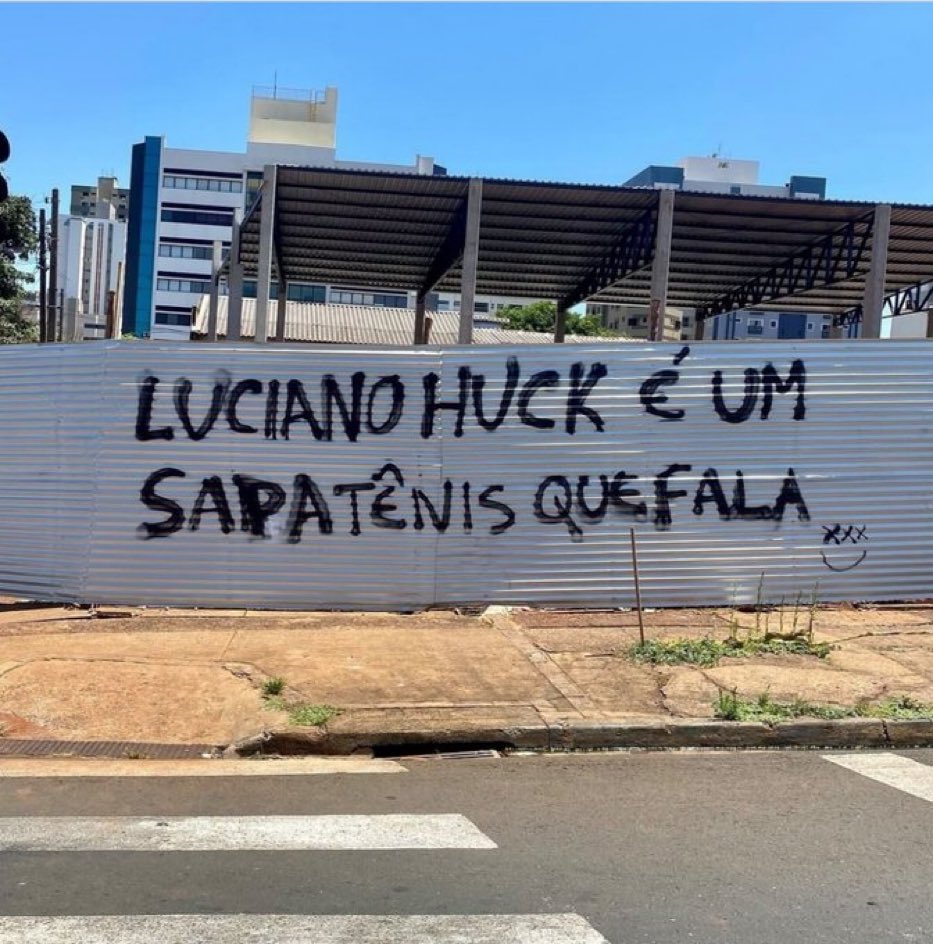 joaofig's tweet photo. Loucura loucura loucura https://t.co/f80Xx38vHF