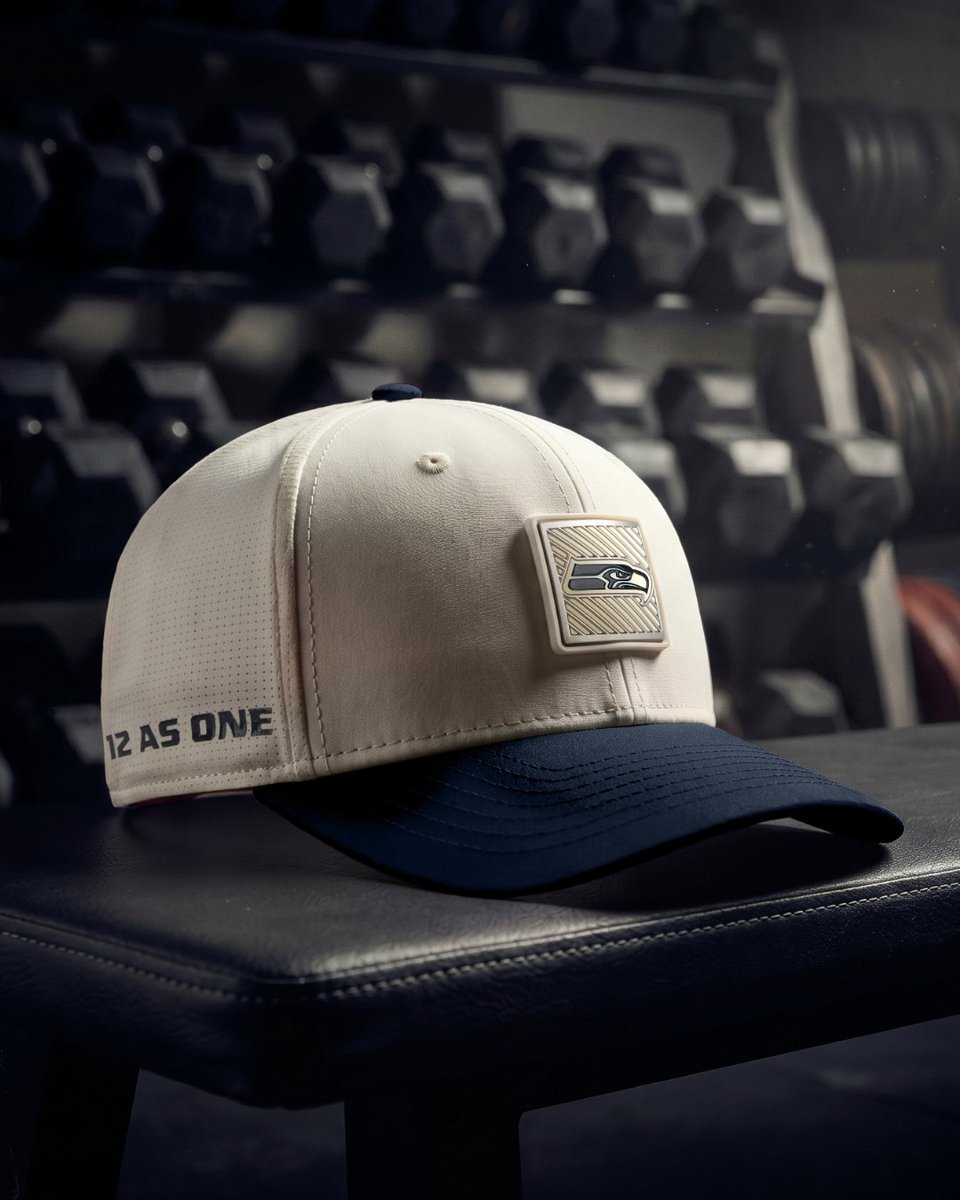 Seahawks Pro Shop tweet media