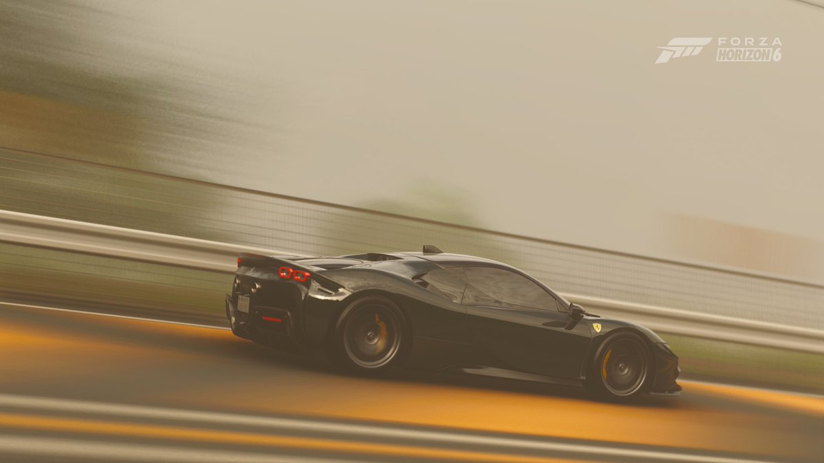 JupiterM8's tweet photo. Ferrari side profile is unrivalled #ForzaHorizon６ https://t.co/RwPFoBmuic