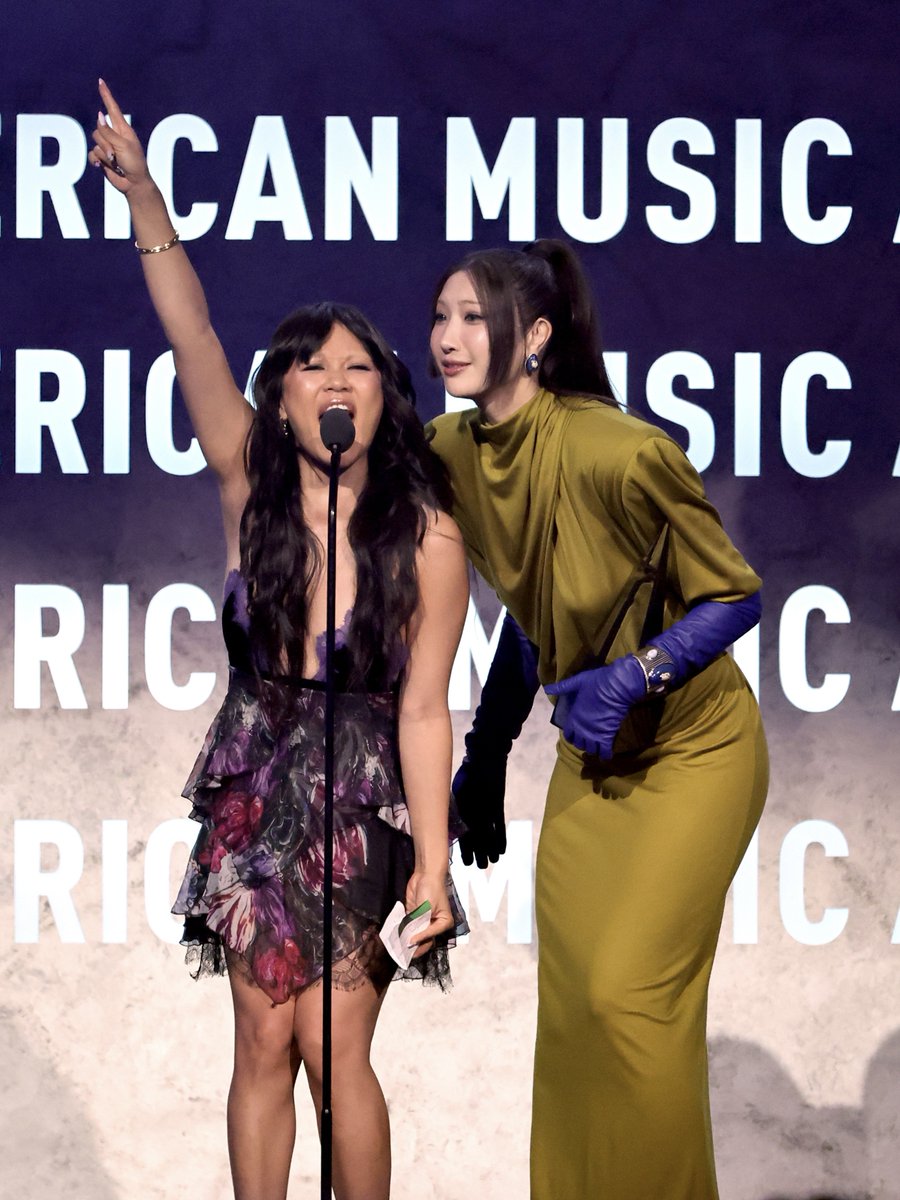 MTV tweet media