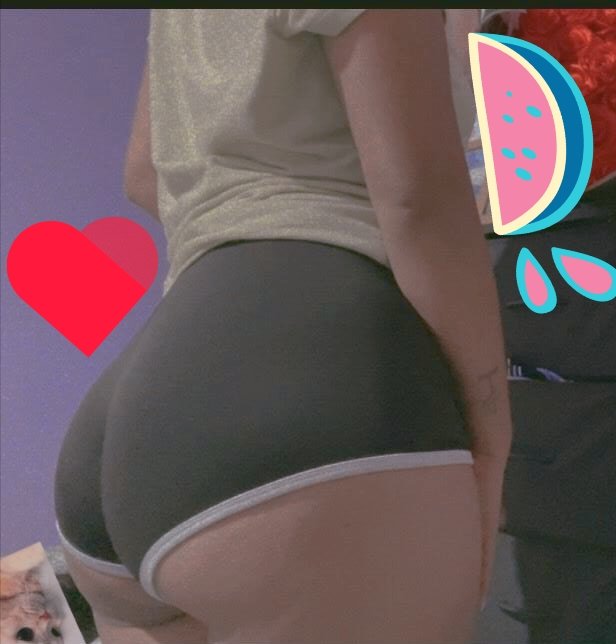 DoubleBlackMX's tweet photo. Susy tiene 26 añitos y entrena duro en el gym!! 🤤🍑😍 Que les parece??
Chequen el 1er comentario 👌🏻😎
#gym #linda #culote #chichona #nalgona #bubbies #ass #novia https://t.co/vVKP5yyYnY