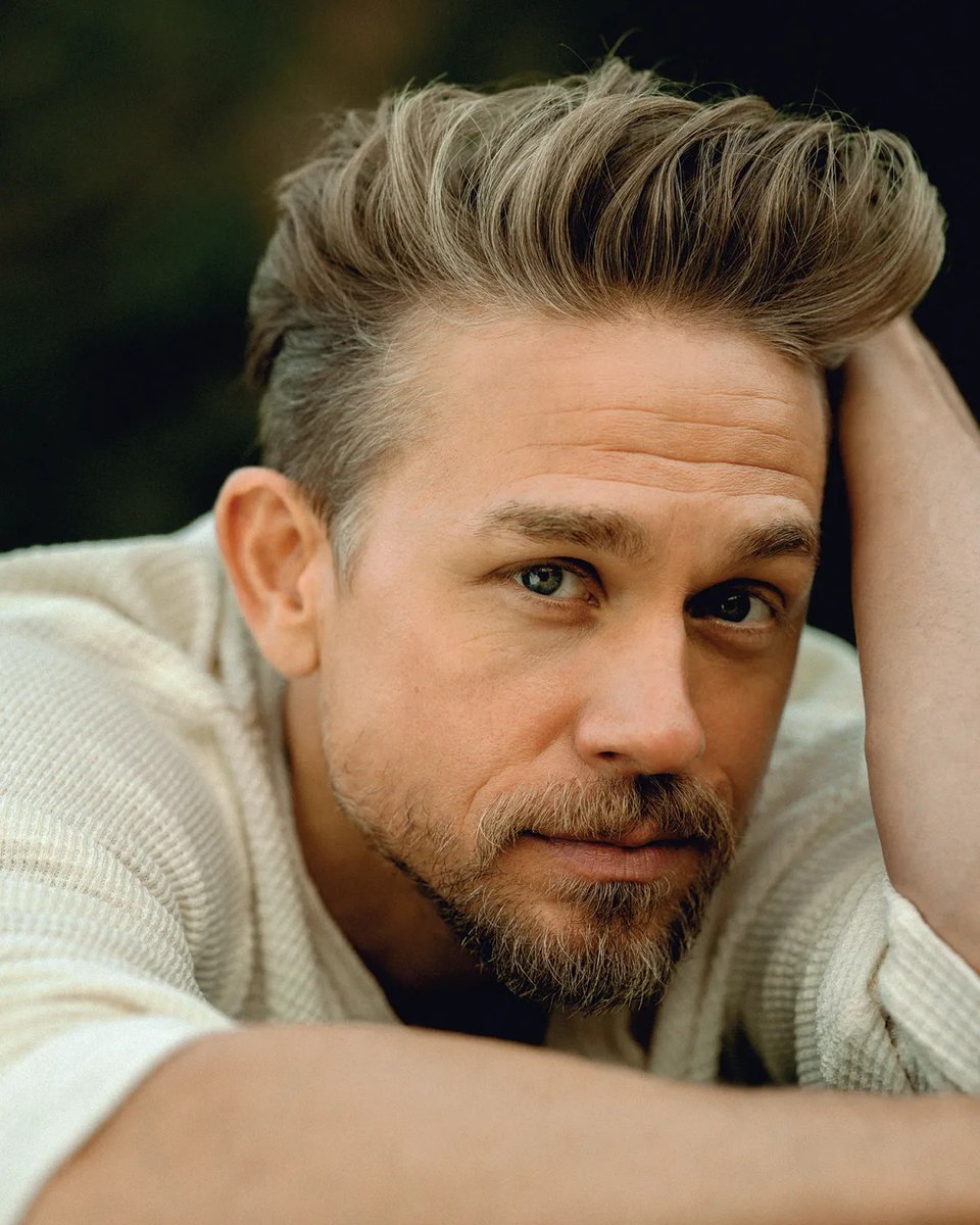 VioletHarperRP's tweet photo. #ManCrushMonday My Jax, @OutlawTellerRP. Mine..my handsome man. The one I get to call my own. I love that I get to be the one you come home to. The one you get through each day to end with. I love our crazy life and I hope that you know that I will follow you wherever you may ~ https://t.co/wqL33sZRPF