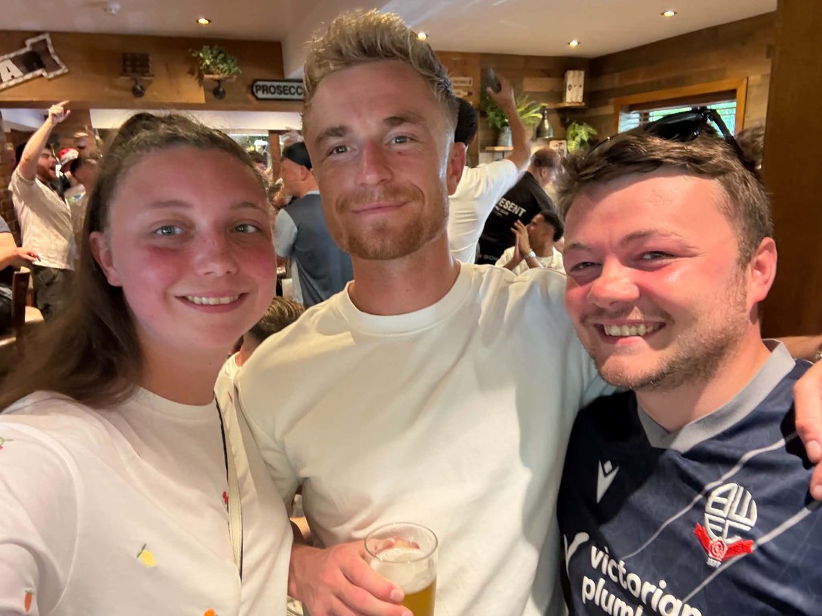 jakehoward19's tweet photo. What a day today was! #bwfc https://t.co/xnRIJ3BPmw