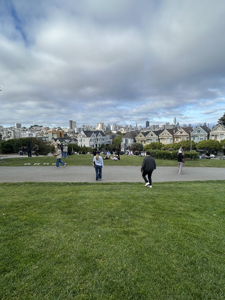 sohambasu963's tweet photo. just moved to sf. drop any recs (especially for housing) https://t.co/VuacC2CeLq