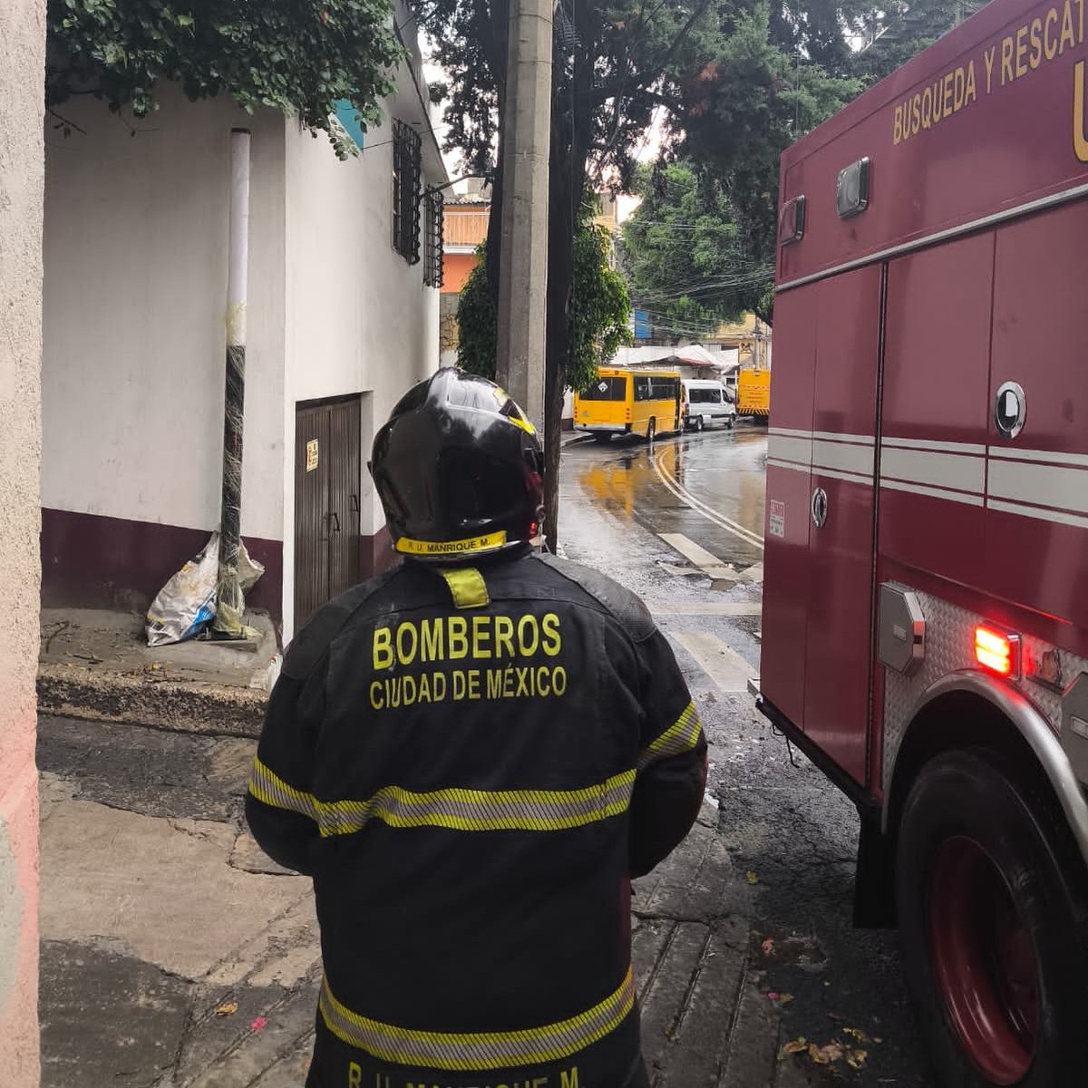 Jefe Vulcano Cova tweet media