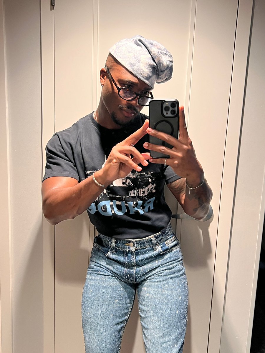 princesez🧚🏾♂️ tweet media