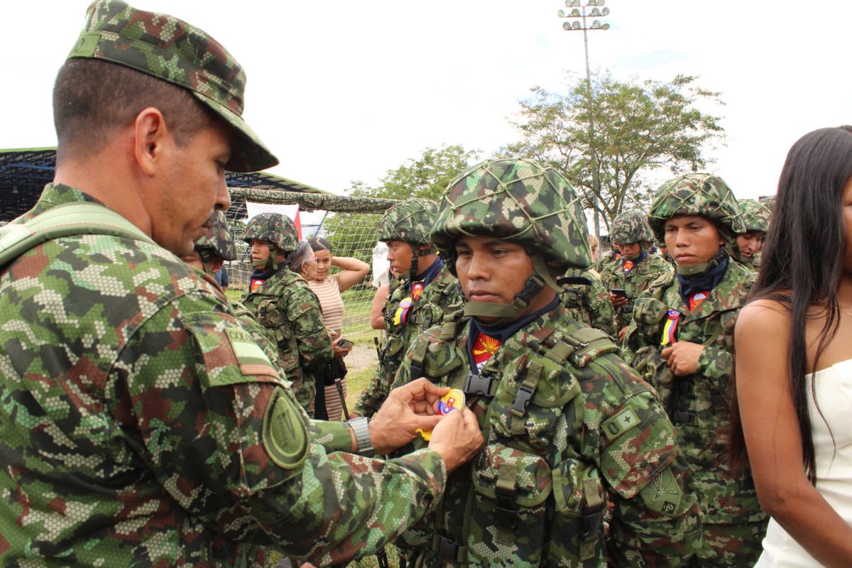 Cuarta División del Ejército Nacional tweet media