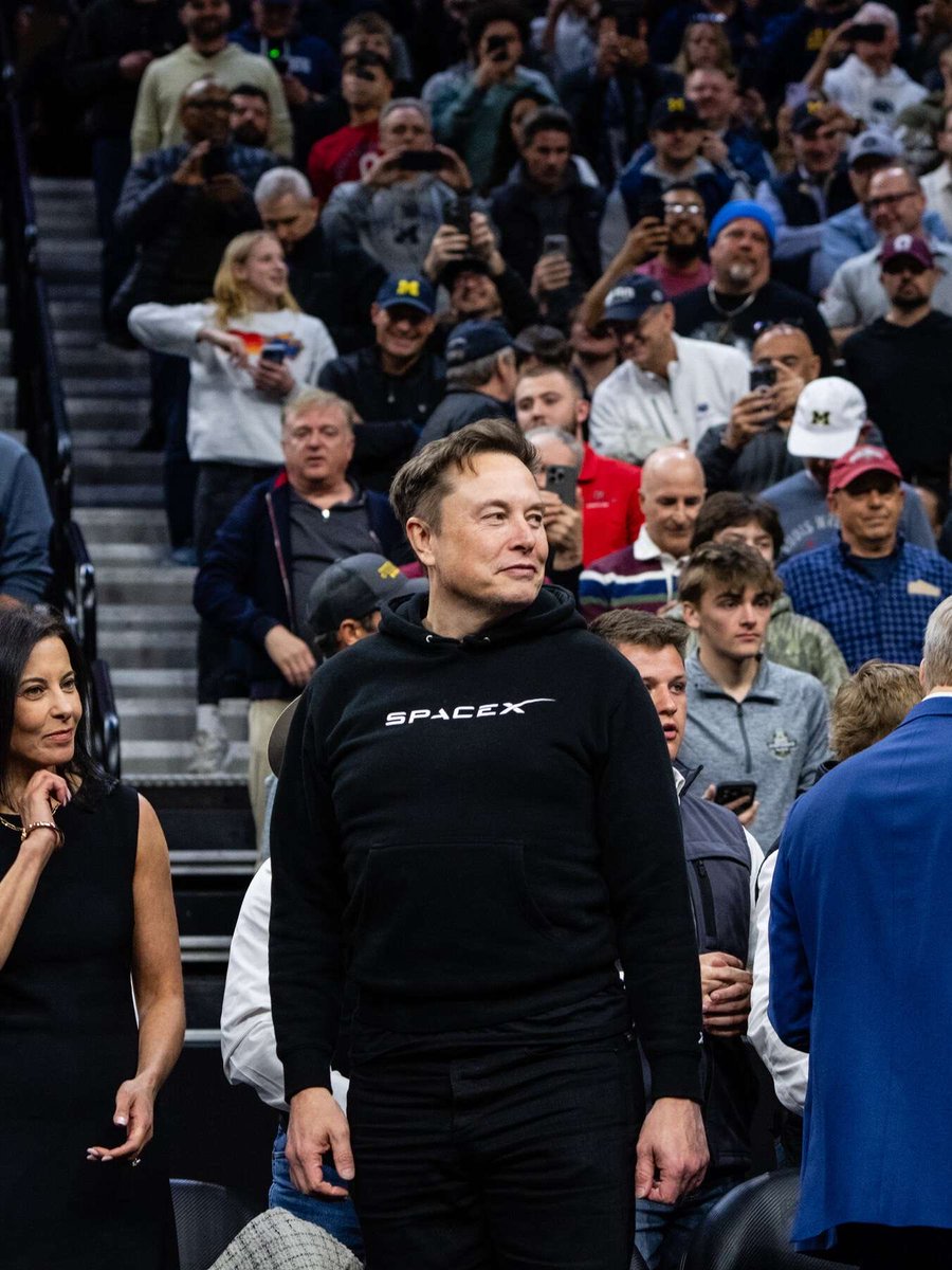 MR ELON tweet media