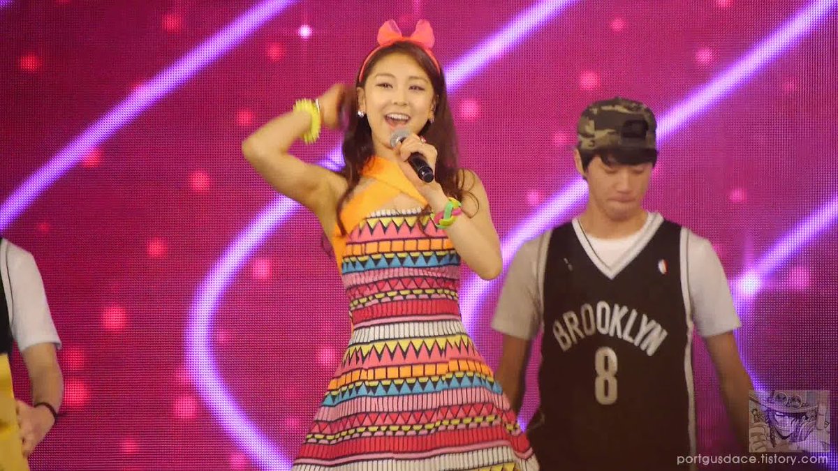 LC_Sinformation's tweet photo. https://t.co/wqhzwraHkQ

Today marks 4500 days since Ladies' Code participated in the V-POP Festival (this video is from Rise's Pretty Pretty direct cam)

#LADIESCODE #레이디스코드 #RISE #리세 #KWONRISE #권리세 #PrettyPretty #예뻐예뻐 https://t.co/dIb3vEyaAC