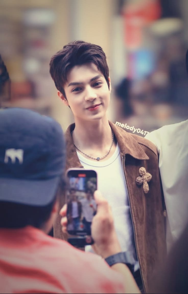 SMTRUnion's tweet photo. [HAPPY BIRTHDAY CHARLIE] 🎂🦌

Wishing you a very happy 19th birthday 
May your day be filled with happiness, and love. Please continue to shine brightly and stay healthy always ✨

LITTLE DEER CHARLIE’S 19TH
#OurlittleDeerCharlie19
#19살_작은사슴_찰리
#19ปีของกวางน้อยชาร์ลี https://t.co/GbON50w34P