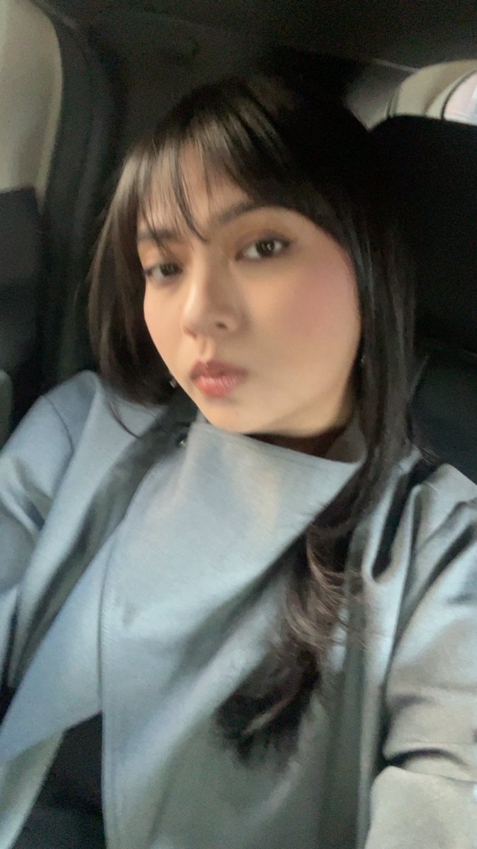 anastasia tweet media