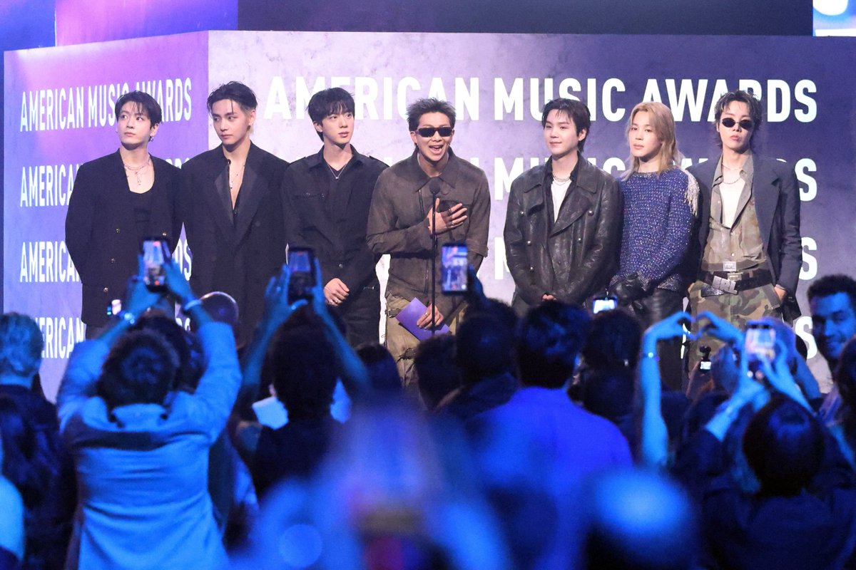BTS Charts News tweet media