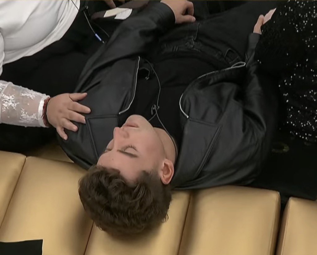 𝙟𝙪𝙡𝙞𝙖𝙣𝙖𝙩𝙞𝙤𝙣 tweet media