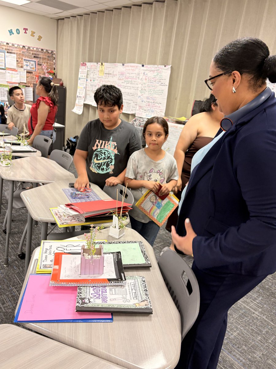 KCtheAP's tweet photo. @RME_Roadrunners &amp; @RidgemontELC had an amazing time at our Dual Language Showcase! 🌎✨ We are so proud to celebrate of their achievements, academic growth, creativity, and language development showcased throughout the school year📚💙 https://t.co/L3apLcqNLe