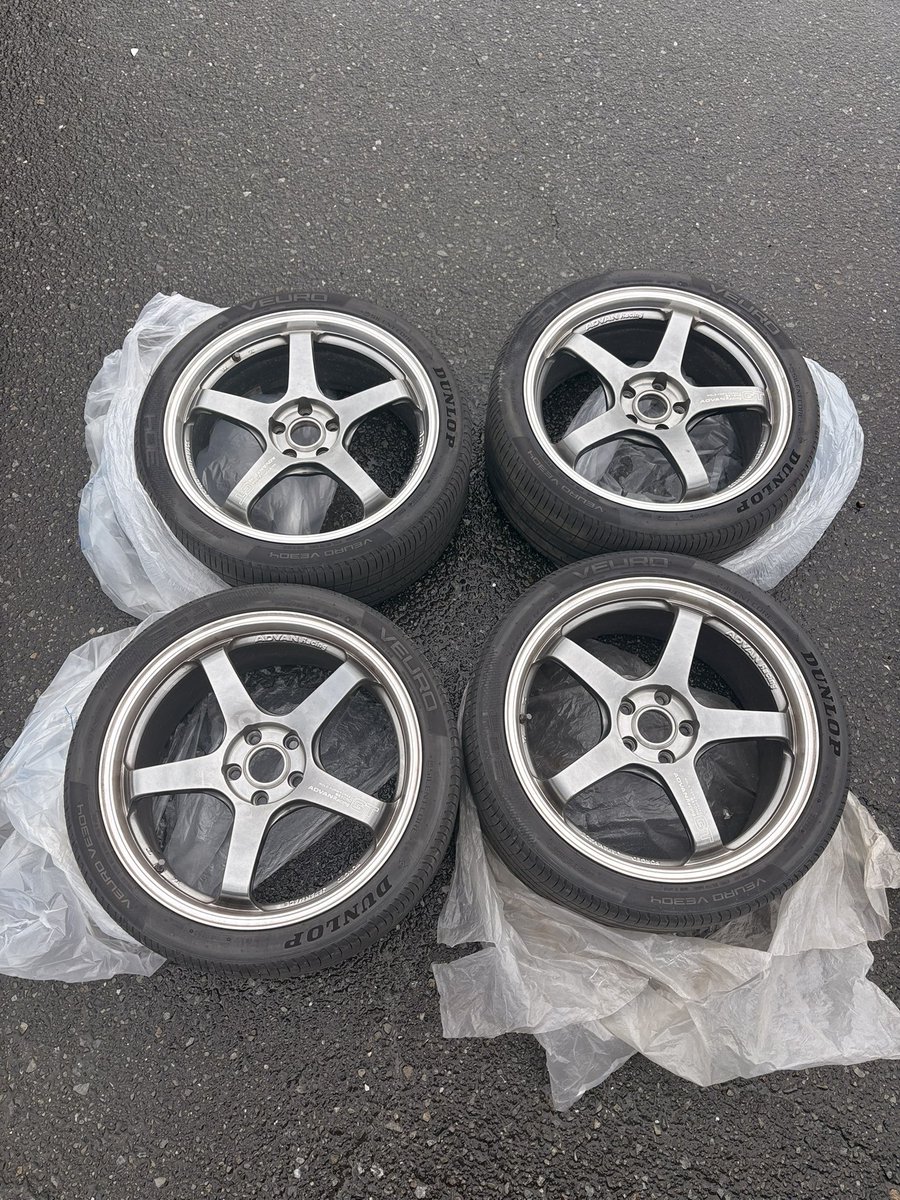 konydora's tweet photo. ADVAN GT Beyond 19インチ売ります！
 4本 8,5J 5/112 +45
2020年
タイヤ DUNLOP VEURO 255/35R19

20万

横浜・東京近郊での手渡し限定

#ホイール売ります　#パーツ https://t.co/MXXzJERu8Q