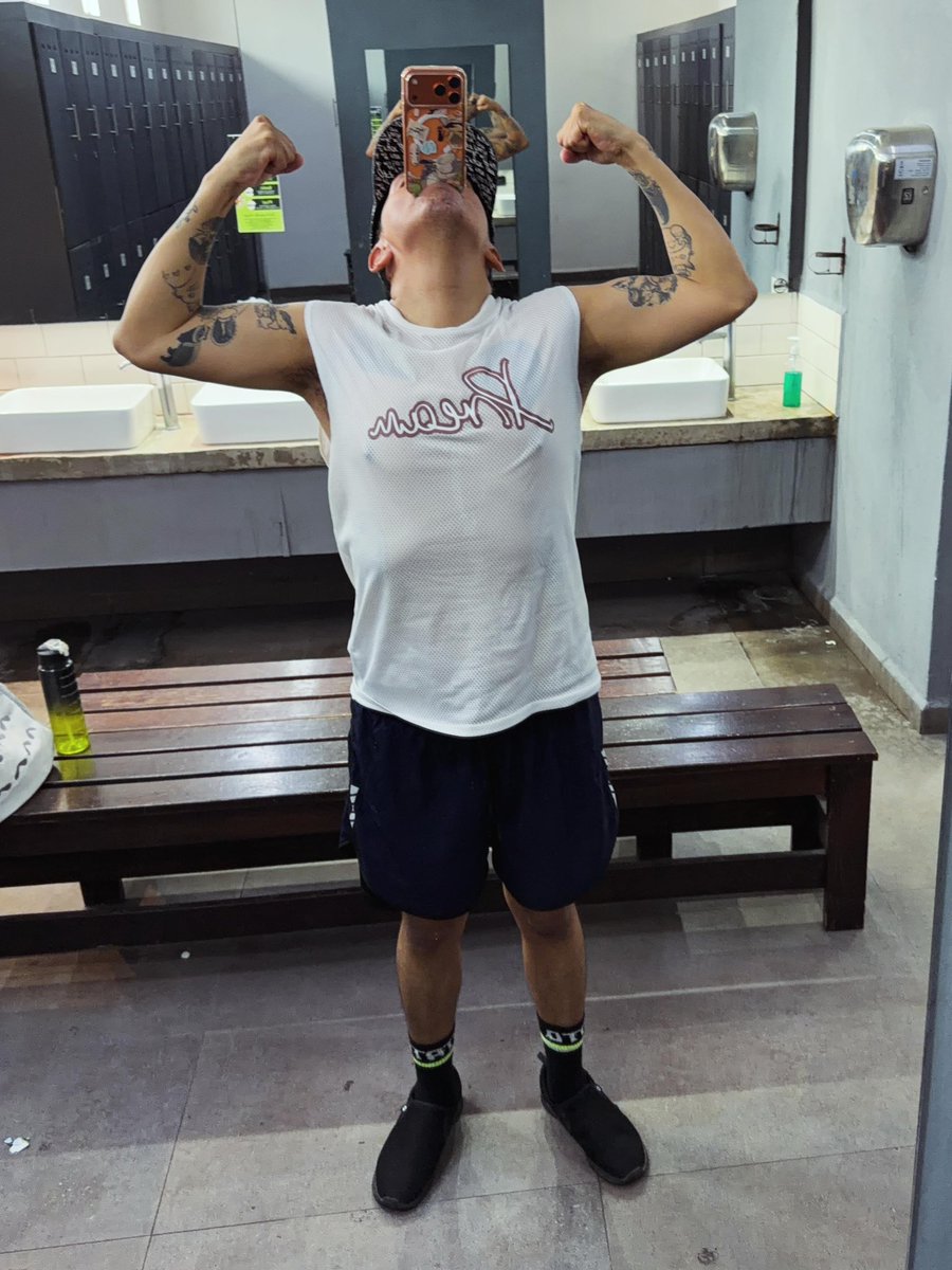 Yooooorch's tweet photo. Ven y cómete los resultados!!! Si, te digo a ti! 🤤 https://t.co/7nrWu7tF78