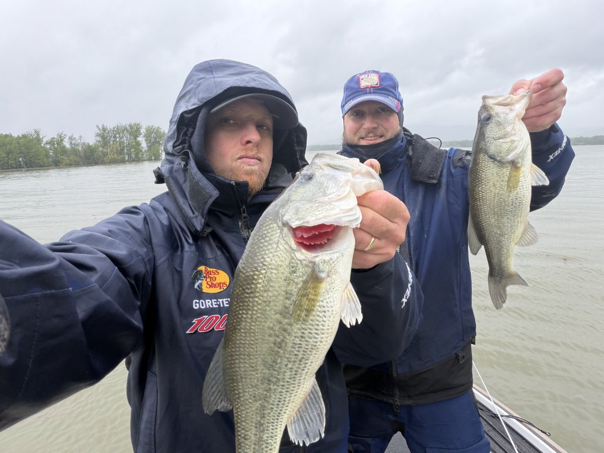 UpstateAngler's tweet photo. Conditions were not the greatest and we had to put our time in to find them but when we did....we had a great long weekend running around https://t.co/fV1CQ8auWf