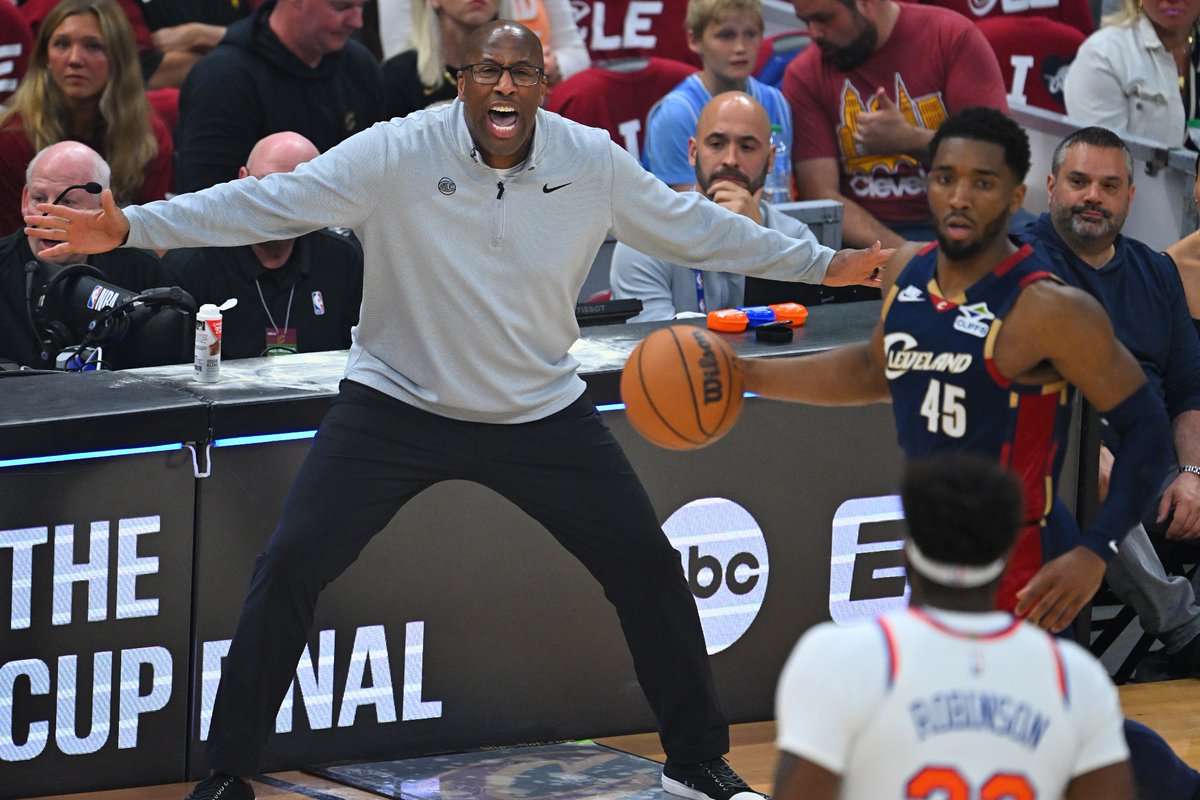 Basketball University tweet media