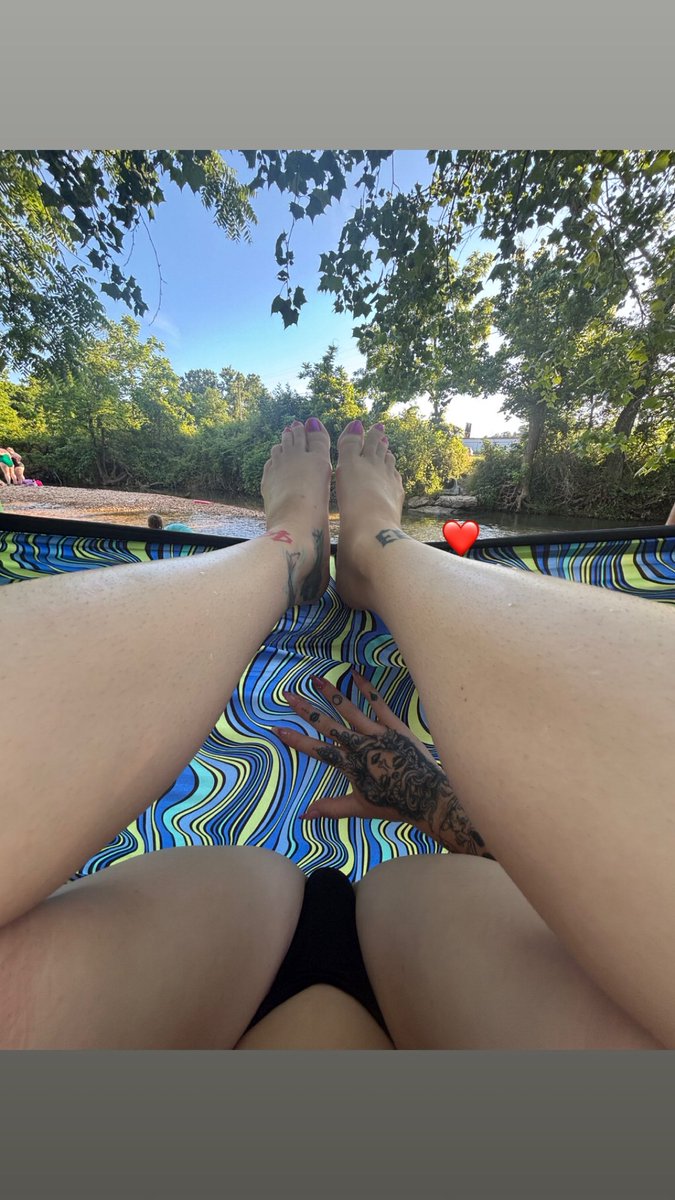 marieslide's tweet photo. Happy Memorial Day 🤪🤗 https://t.co/Qju3mkMyra