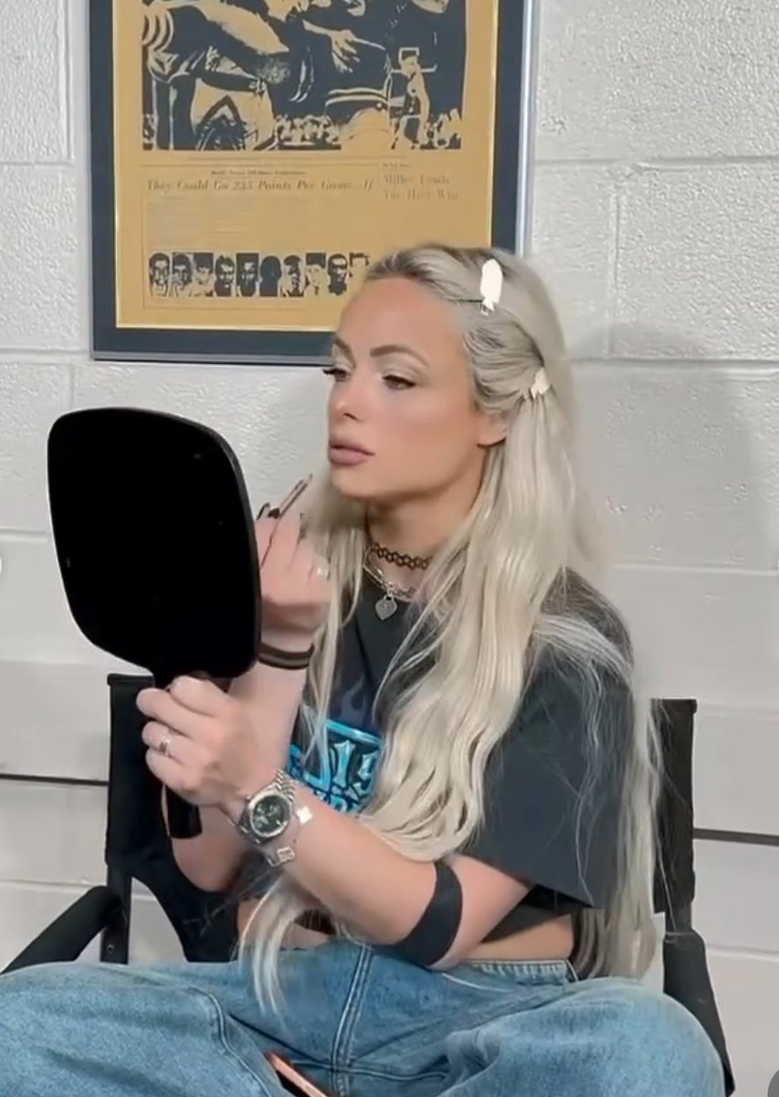Wrestlinghotties tweet media