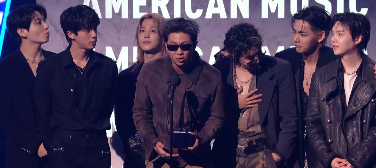 DanielaGV1990's tweet photo. Congratulations guys, we love you 💜🇲🇽💜🇲🇽💜🇲🇽💜🇲🇽💜🇲🇽💜🇲🇽💜🇲🇽💜🇲🇽💜🇲🇽💜🇲🇽💜🇲🇽💜🇲🇽 https://t.co/mh5wiQT3ww
