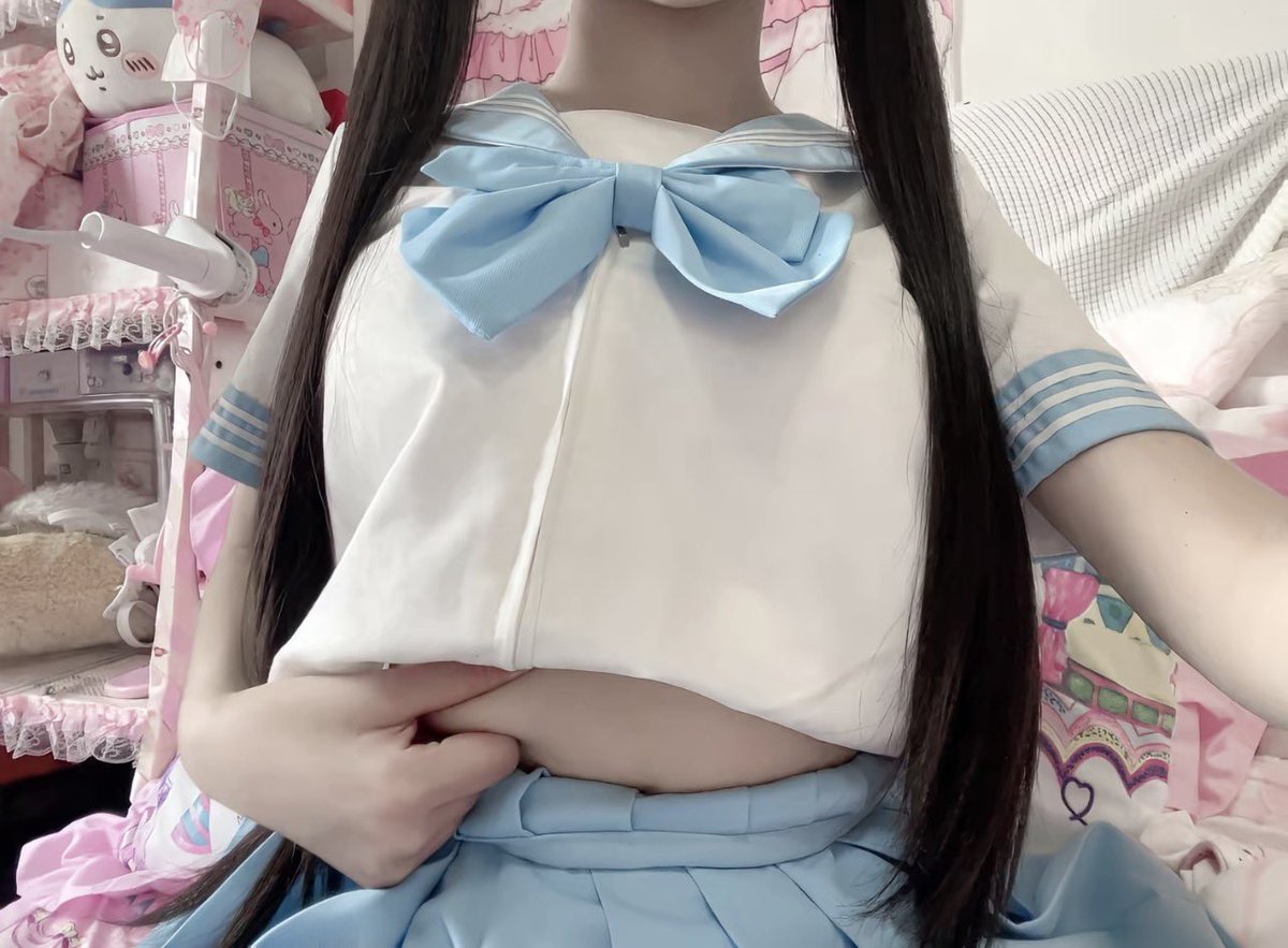 深 tweet media