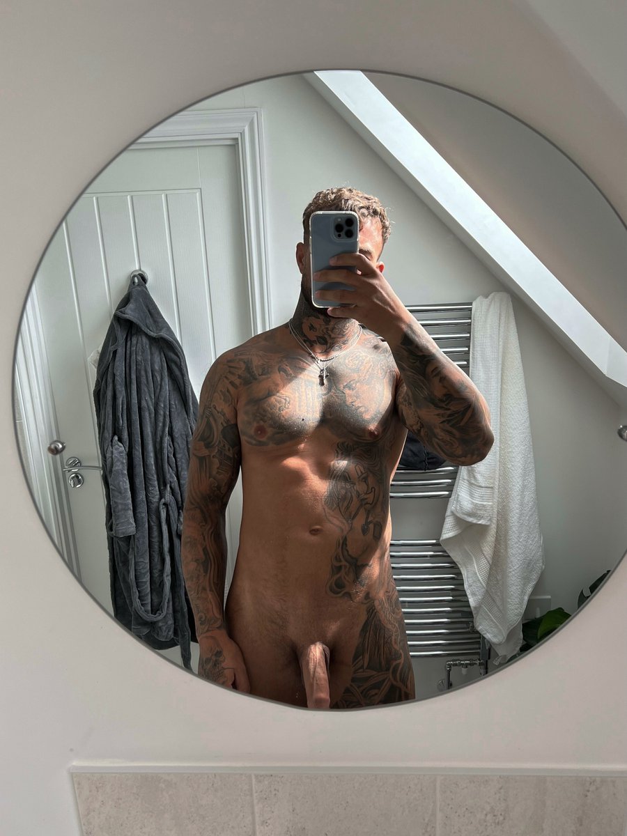 Randys tweet media