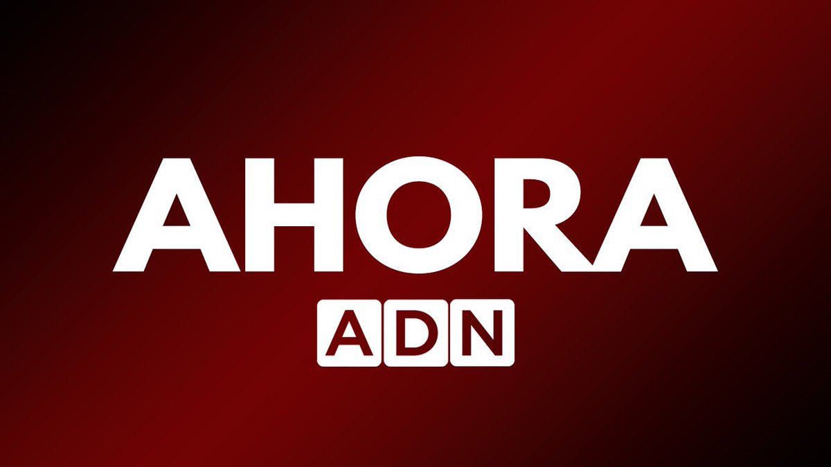 nicomedinapa's tweet photo. 🚨La PDI detuvo en #Santiago a un #carabinero guardia del palacio de La Moneda, por el delito de homicidio de un conductor en #Talcahuano. El pasado 9 de mayo, la víctima lo habría chocado y el policía abrió fuego. Mañana será formalizado @adnradiochile https://t.co/HH4TqIj90C