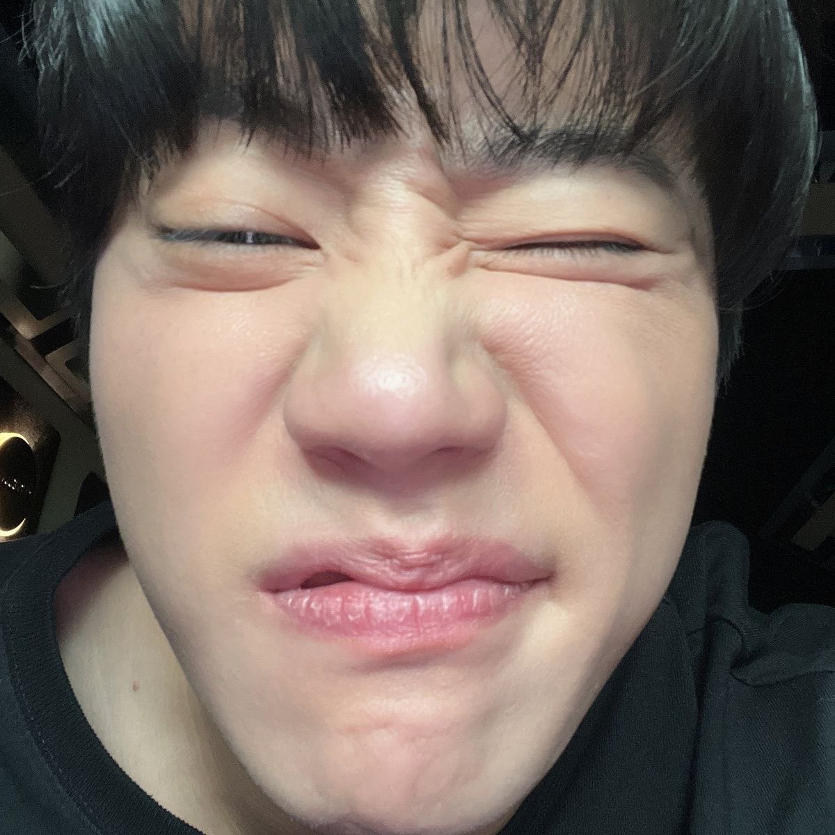 severtheruin's tweet photo. this is seongje’s contact photo in hyuntak’s phone https://t.co/CzJ1IS6VzF
