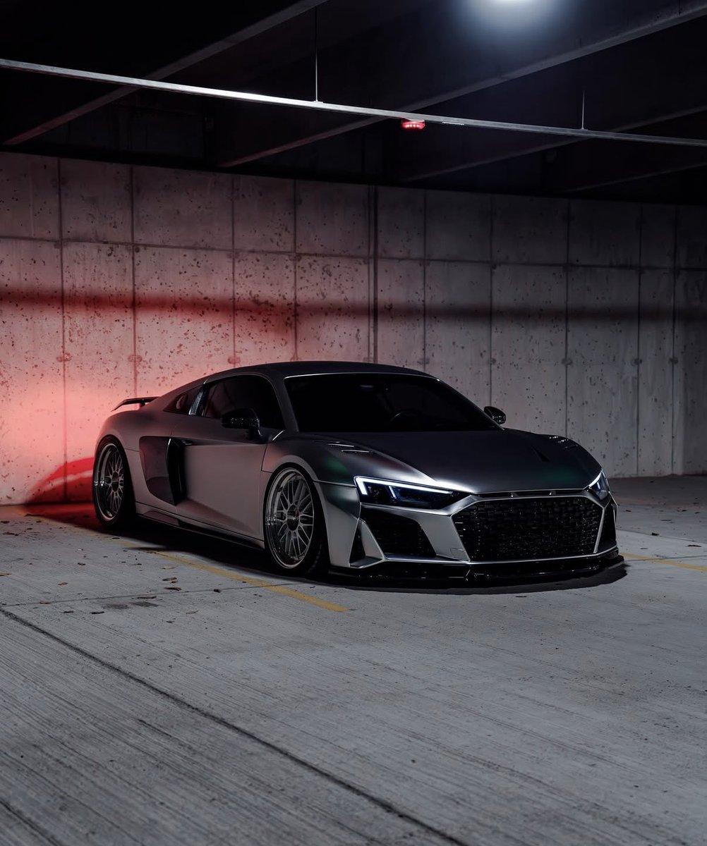 LUX Cars tweet media