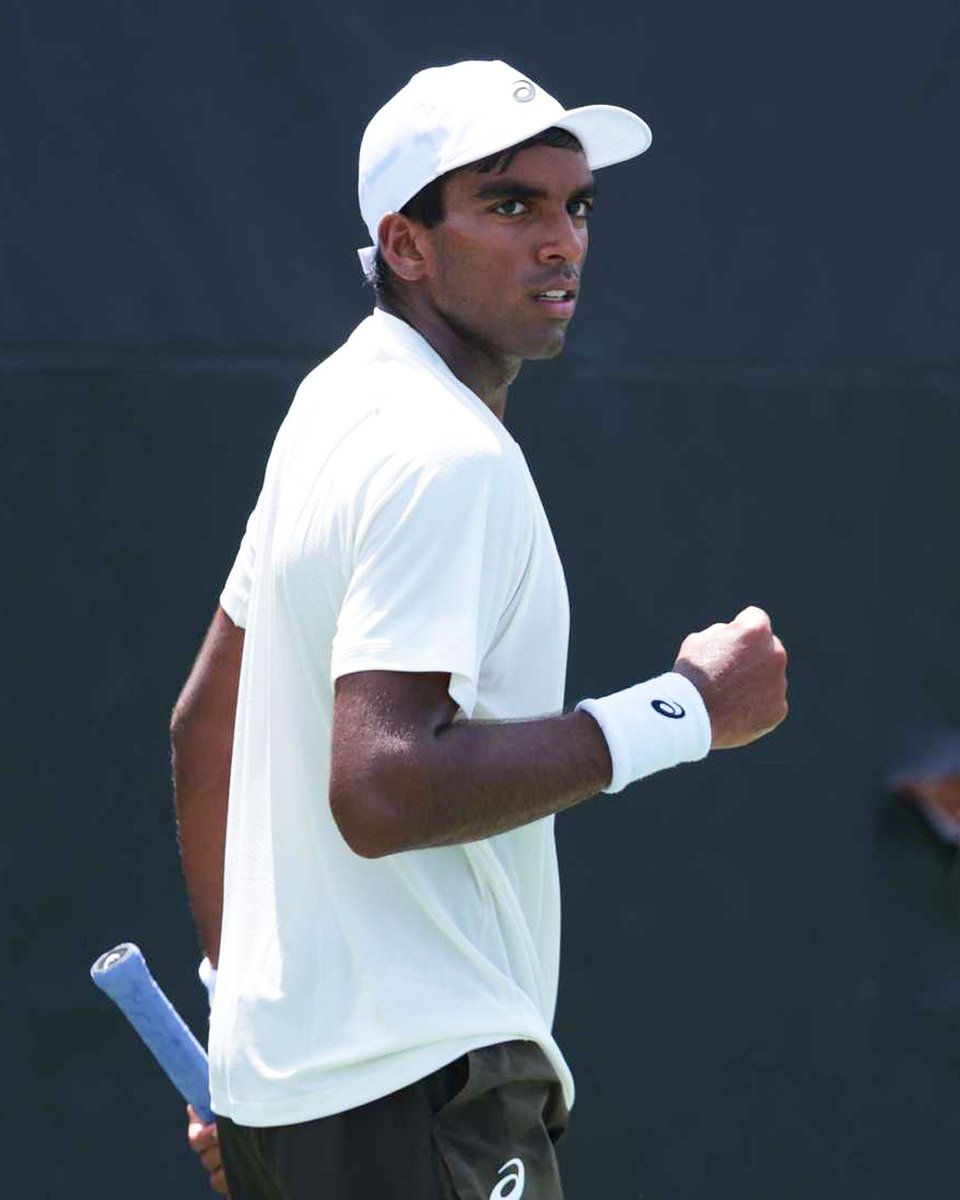 WSOpen's tweet photo. The first of many 👏

Hats off to Nishesh Basavareddy for his maiden Top 10 win against Fritz at @rolandgarros!

#WSOpen https://t.co/qPLHTKYILt