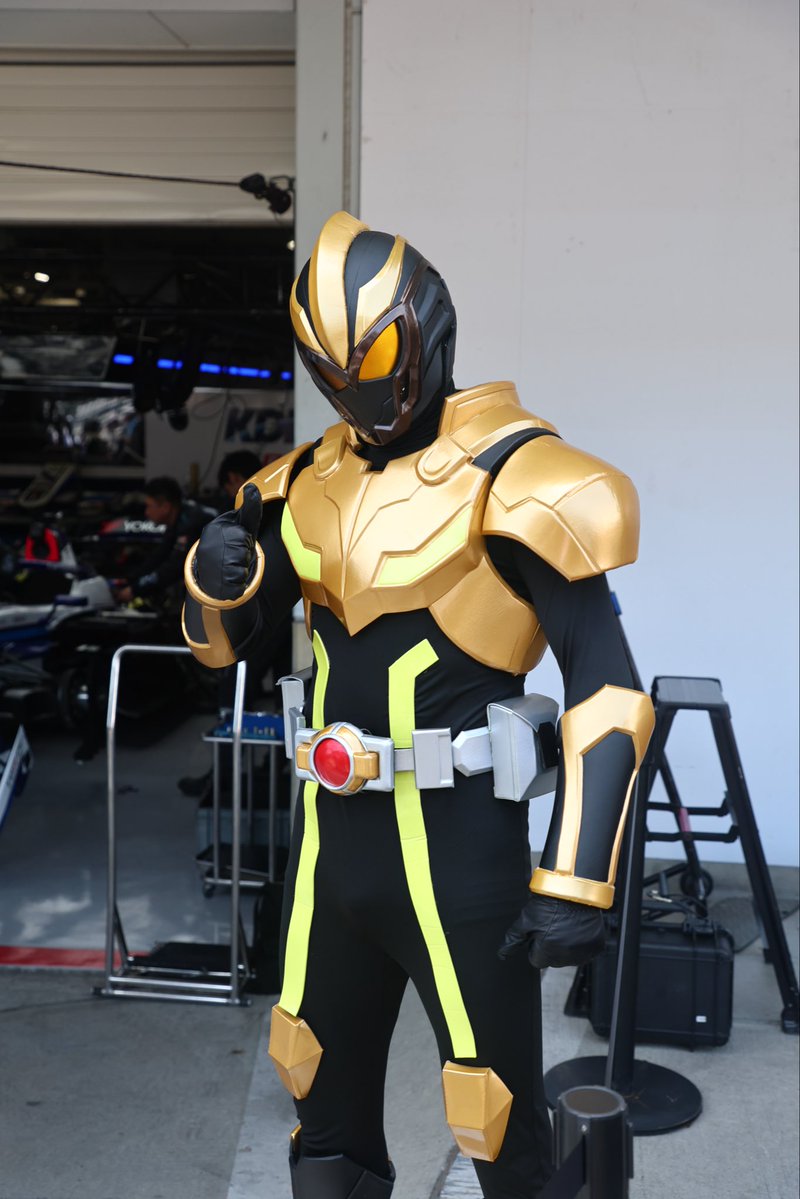 tomokazu tweet media