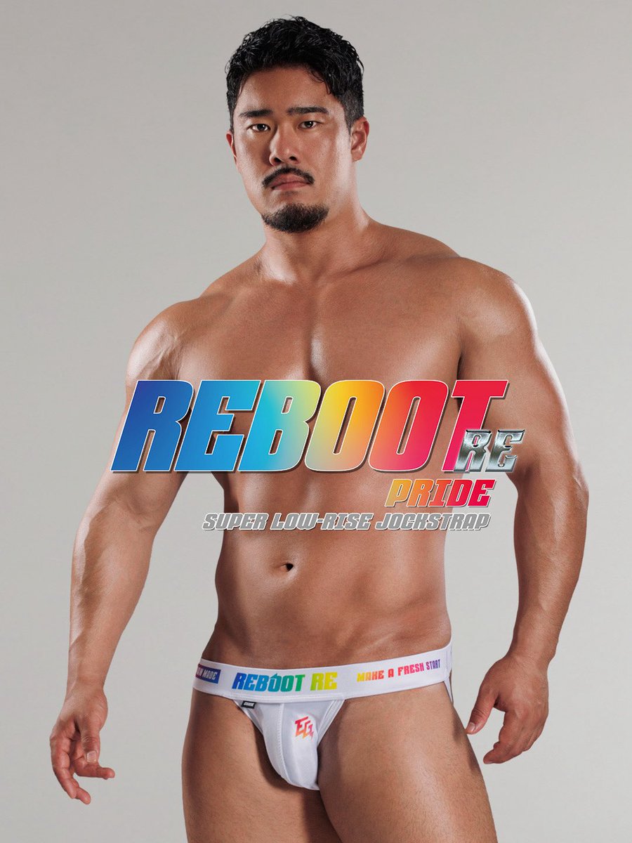 EGDE_UNDERWEAR's tweet photo. 🌈🌈🌈
REBOOT RE PRIDE super low-rise jockstrap
2026/05/26(Tue)18:00-

Model @sugi_muscle 
Photographer @KetsuHoshino 
#egde

https://t.co/jJH6Iz3sqV https://t.co/hwbQL1CTe6