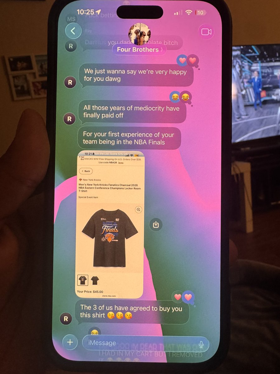 Saraaasaurus's tweet photo. His friends know the struggle bus he was on 😅 https://t.co/gfrm1uI6OG