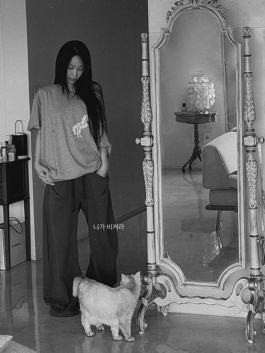 HeizeNews's tweet photo. Heize's Instagram Post Update - 260525

#Heize #헤이즈 @OfficialPnation https://t.co/xwXZ8VxefN