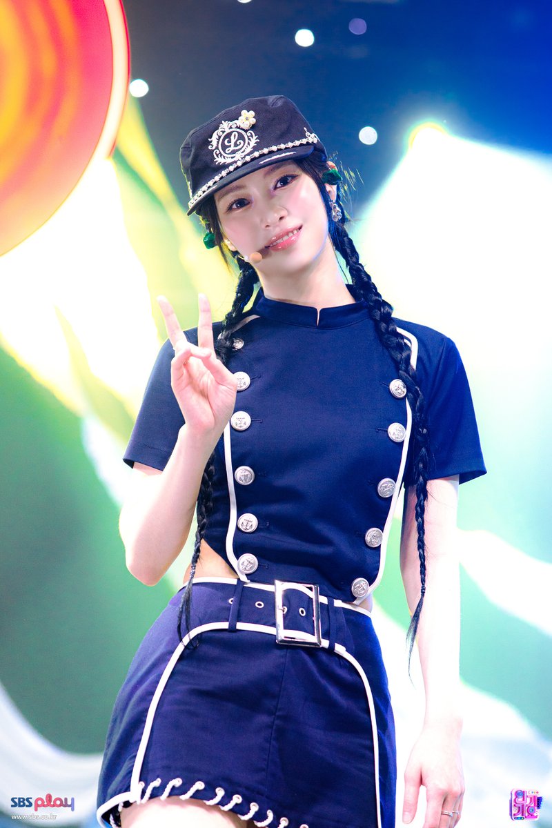 SBS 인기가요 (SBS Inkigayo) tweet media