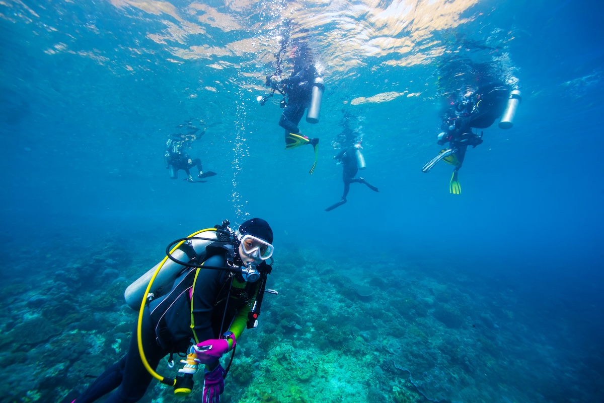 RuberInter's tweet photo. ¿Cuándo conviene hacerse un estudio cardiovascular antes de empezar a practicar buceo, running o pádel? El Dr. Guillermo Isasti, cardiólogo clínico y experto en imagen cardiaca avanzada de nuestro hospital y de nuestro Centro Médico Habana, lo explica

🔗 https://t.co/q4I2YuVkfh https://t.co/4F42I8XREU