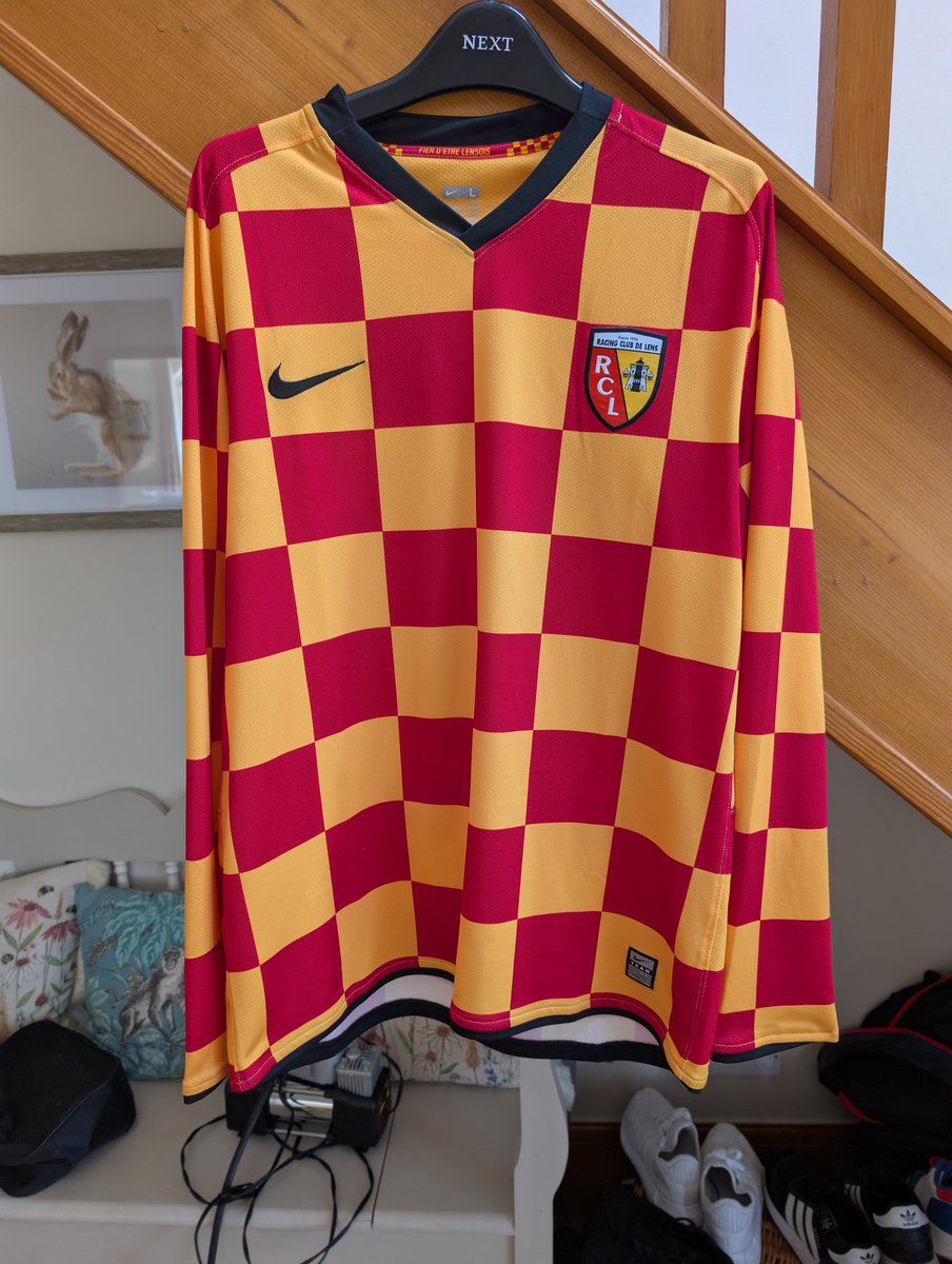 slacklfc's tweet photo. I've just added a few shirts on eBay I'd be happy to take offers on: https://t.co/9JoQPZUISo DMs open &amp; I will be adding more in the coming days 👍

@_FullKitWankers @shirt_x https://t.co/mf7YTXiRgD