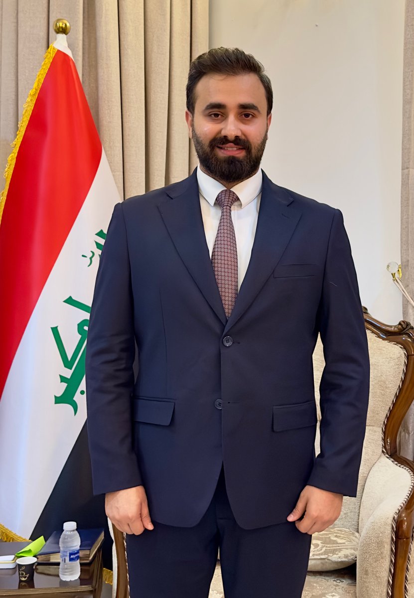 dr2mmr's tweet photo. العالم يتغيّر… لكن إلى أين؟
مقالي الجديد⬇️

https://t.co/gUQX578hjlهل-نحن-أمام-ولادة-نظام-جديد-أم-بداية-فوض/ https://t.co/Z3ATzSDUDr